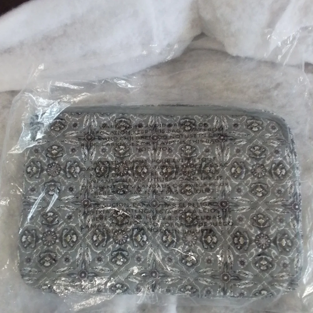 Vera Bradley laptop case